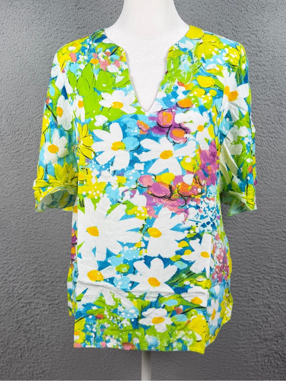 Jams World Blouse Womens Small Multicolor Daisy Flower All Over V Neck Rayon
